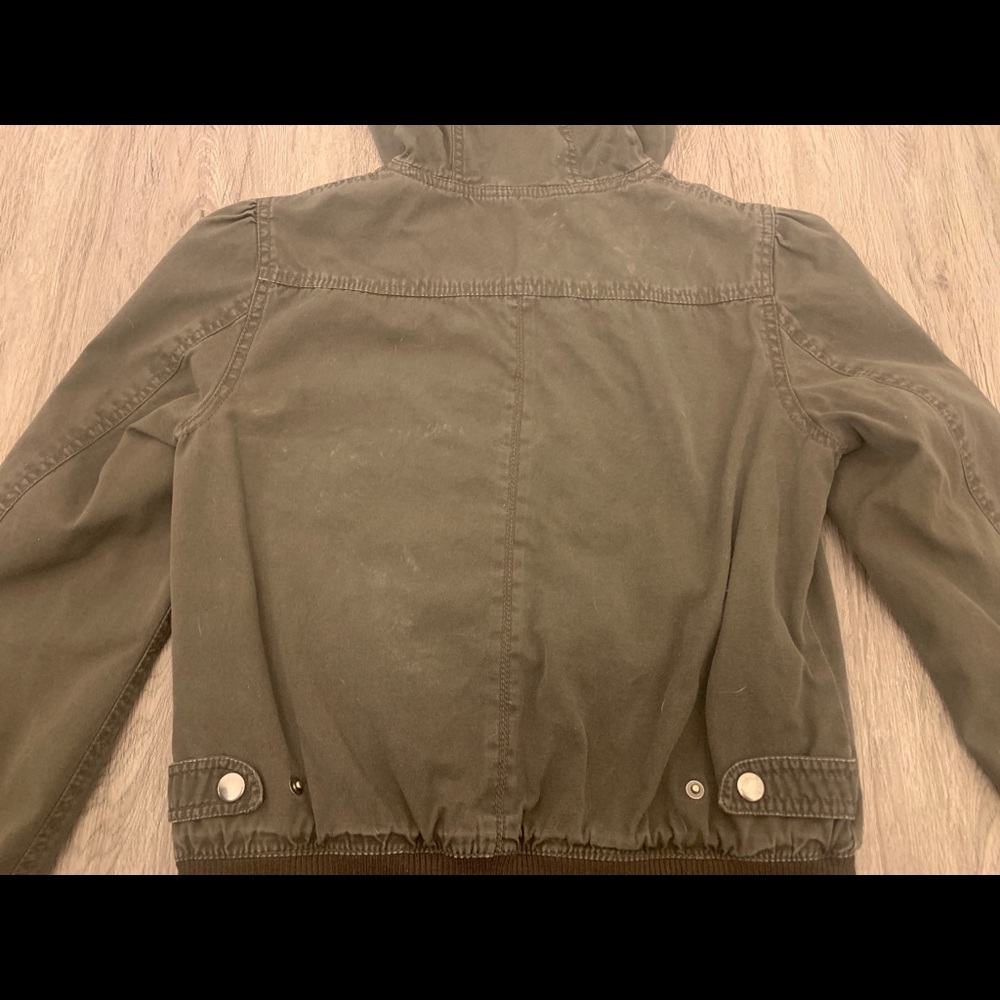 Jacket - Picture 3 of 4